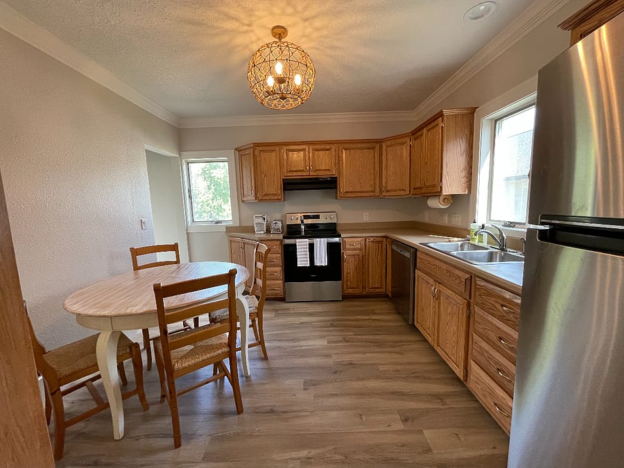 Furnished Finder property 734000_1 photo 4