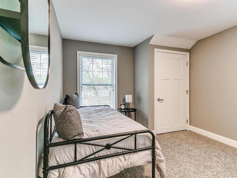 Furnished Finder property 734059_1 photo 11