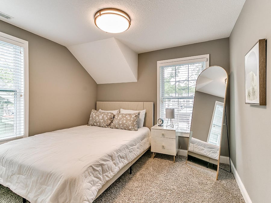 Furnished Finder property 734059_1 photo 9