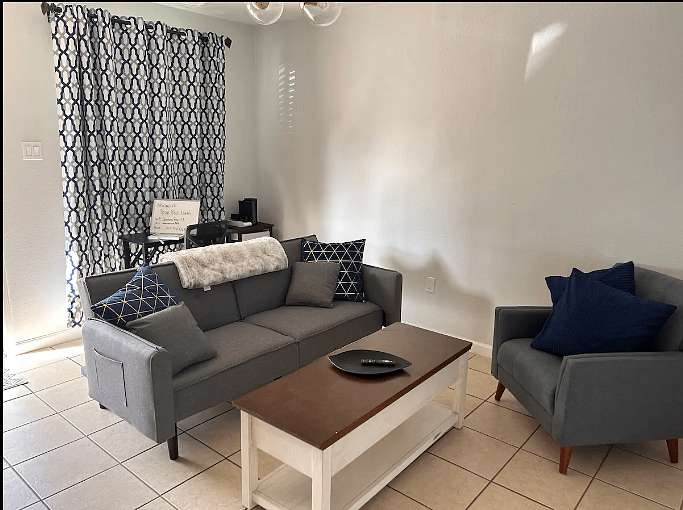 Furnished Finder property 734073_1 photo 3
