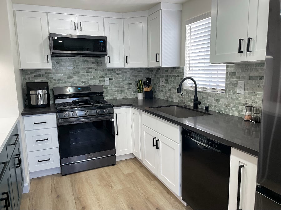 Furnished Finder property 734092_1 photo 2