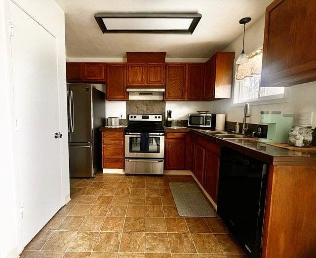 Furnished Finder property 734115_1 photo 6