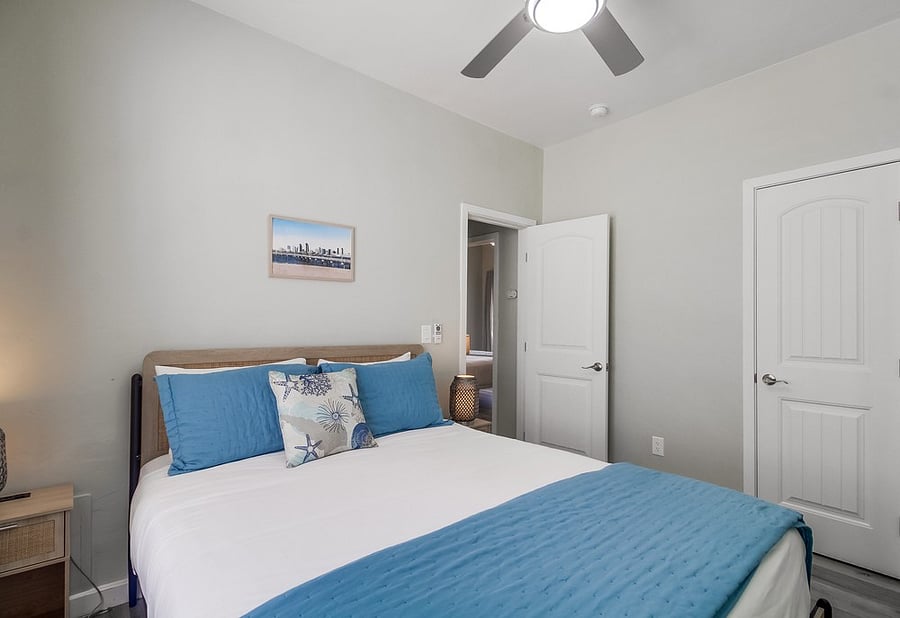 Furnished Finder property 734124_1 photo 12