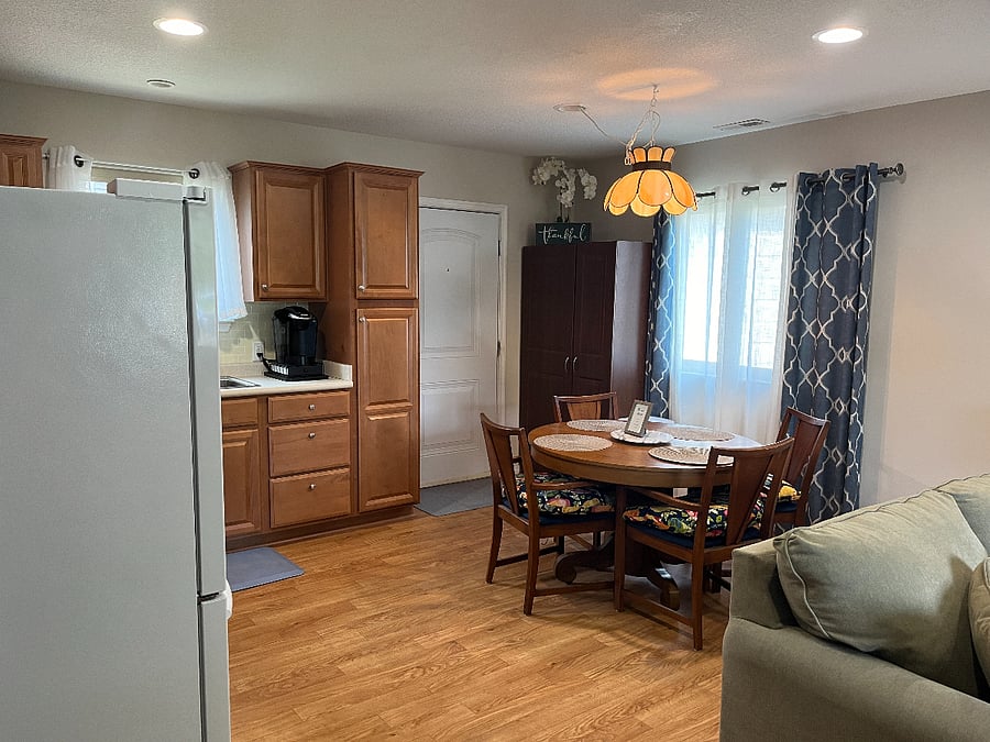 Furnished Finder property 734132_1 photo 13