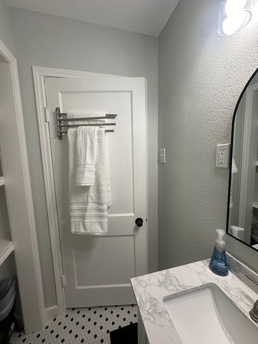 Furnished Finder property 734153_1 photo 7