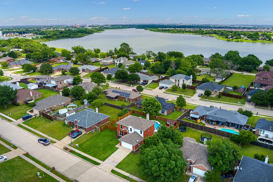 Elm House Proximity to Lewisville Lake