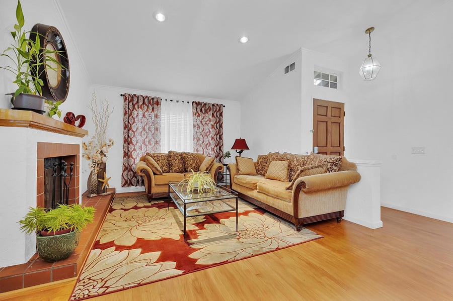 Furnished Finder property 734174_3 photo 8