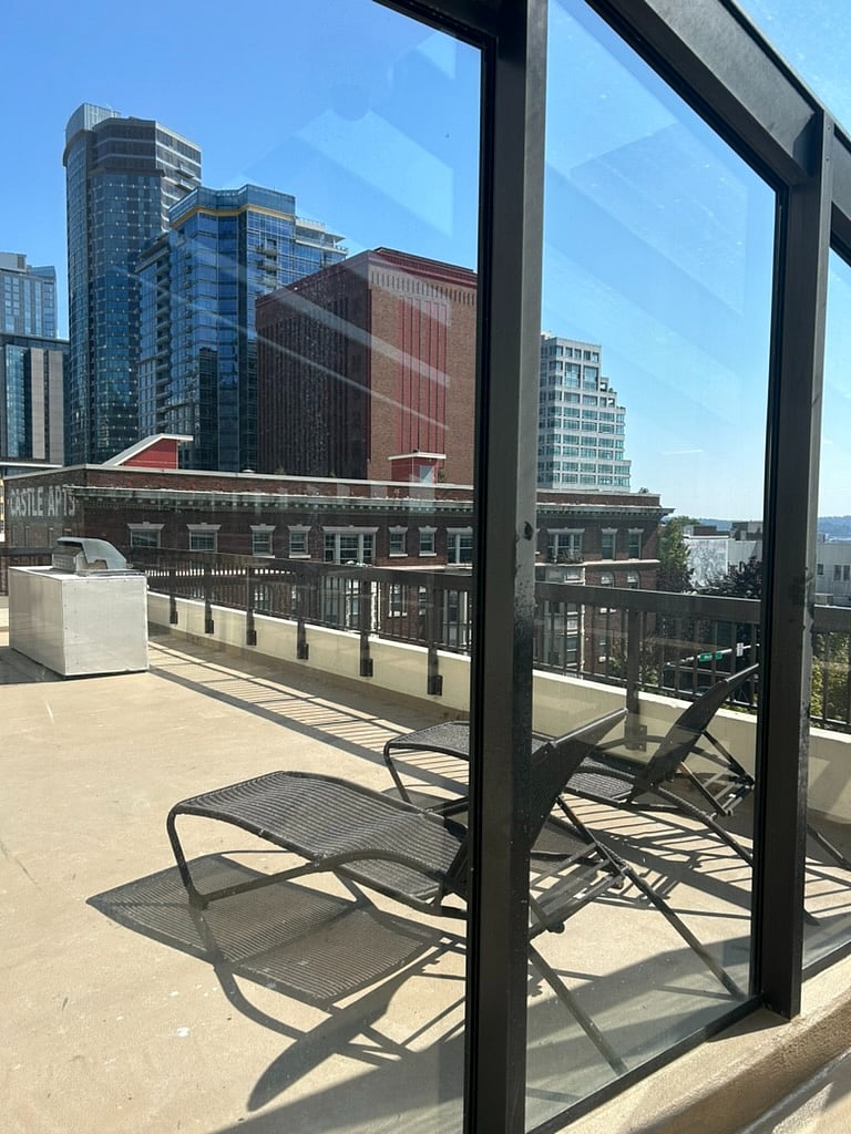 Furnished Finder property 734176_1 photo 28