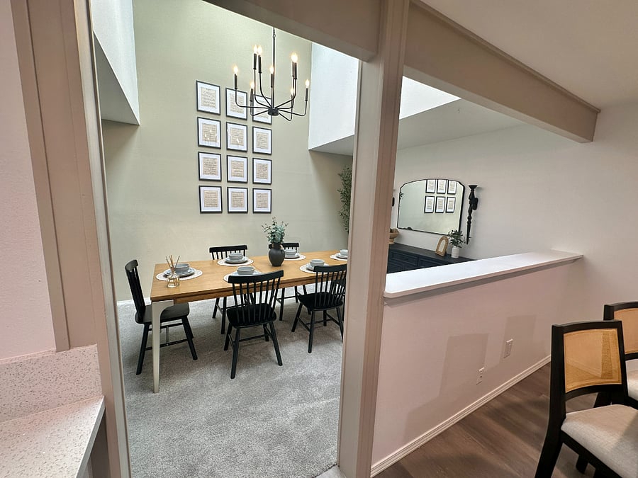Dining table can seat 6+