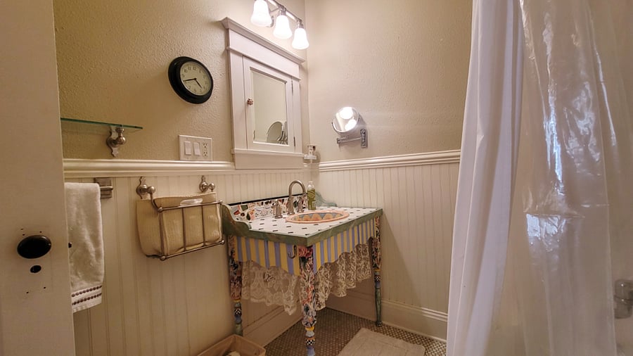 Furnished Finder property 734205_1 photo 17
