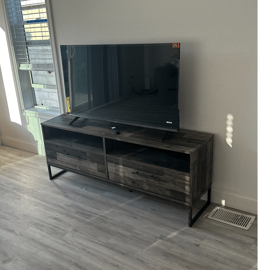 52" TV w/cable and Internet. included in rental