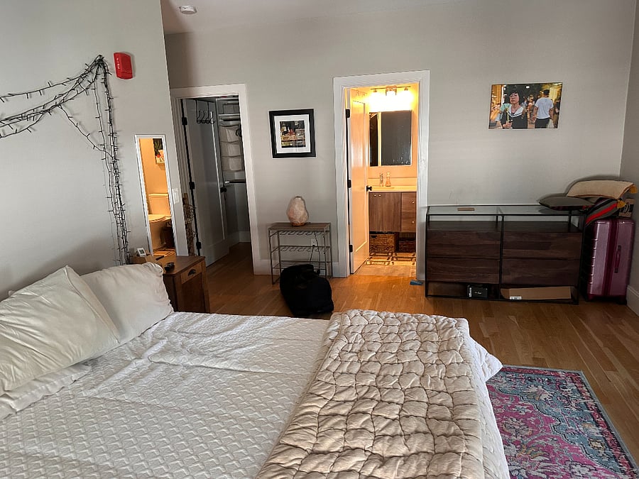 MasterbedroomReverse