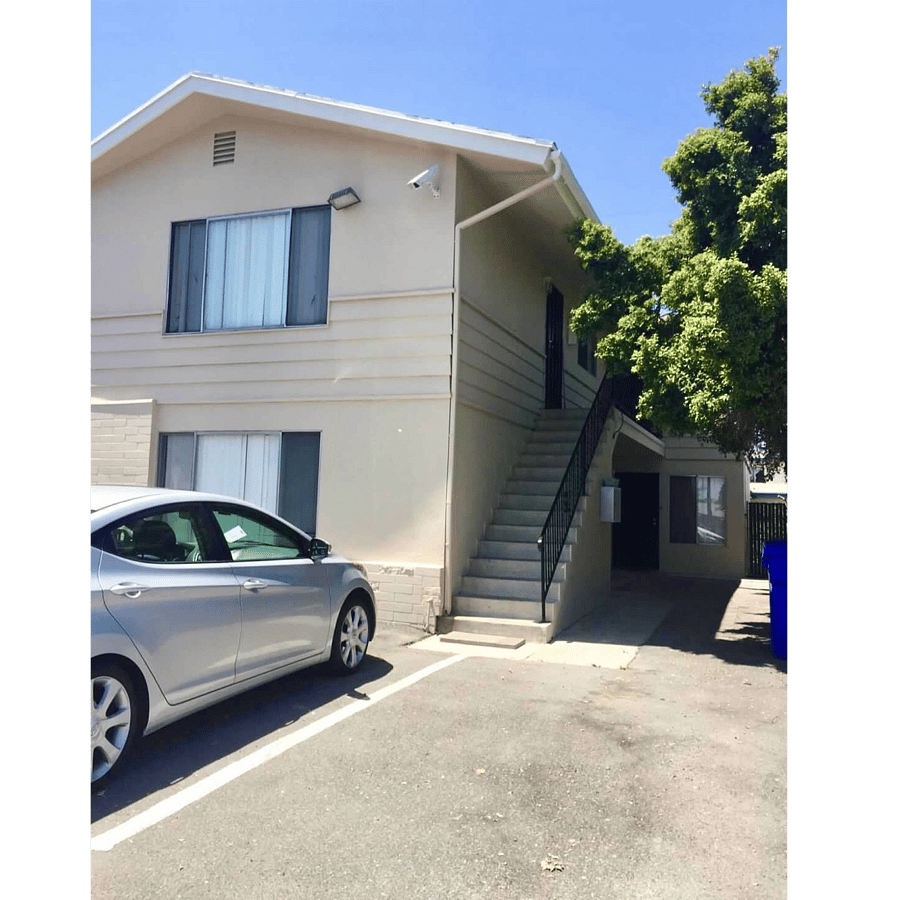 Off-Street Parking in Front!