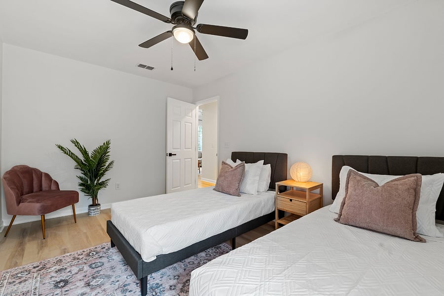Furnished Finder property 734252_1 photo 18