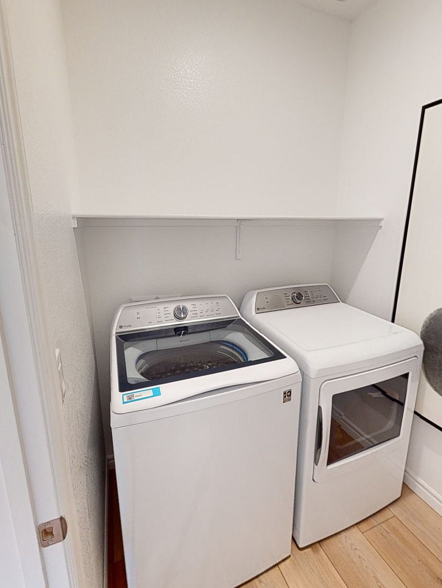 Furnished Finder property 734276_1 photo 2