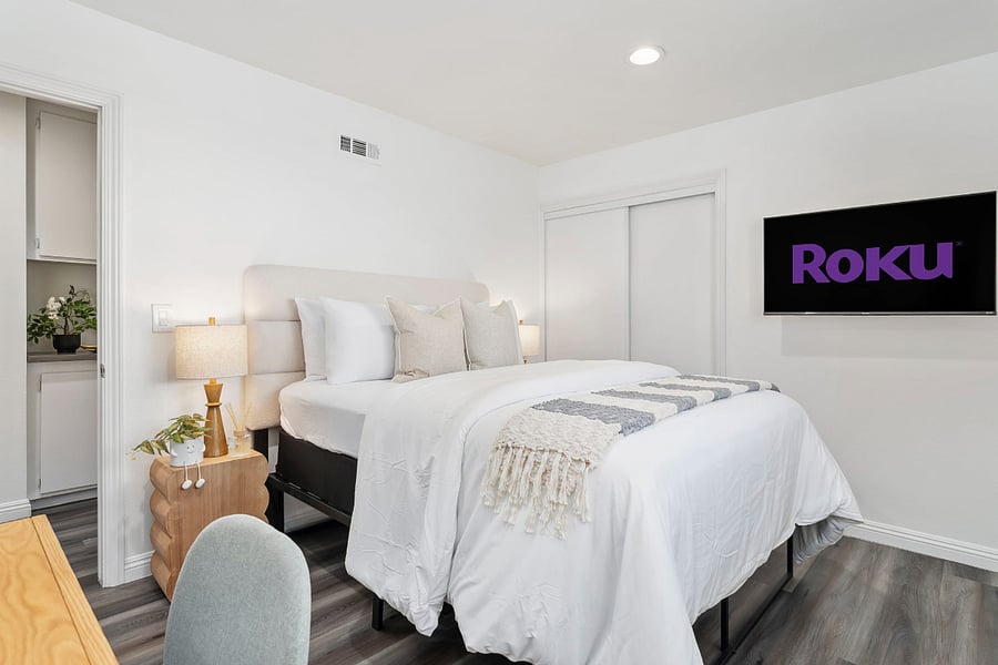 Furnished Finder property 734279_1 photo 11