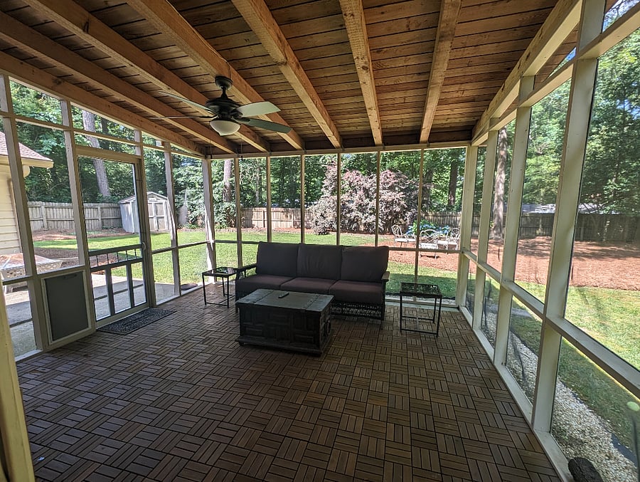 Screened in porch