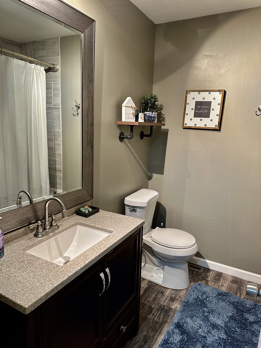 Furnished Finder property 734300_1 photo 18