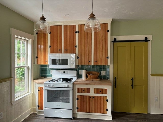 Furnished Finder property 734304_1 photo 3