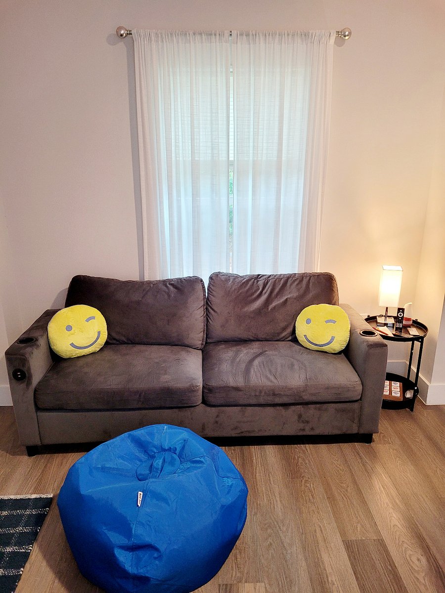 Furnished Finder property 734305_1 photo 32