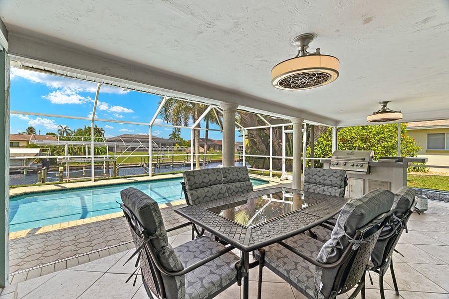Comfortable outside dining- ceiling fans