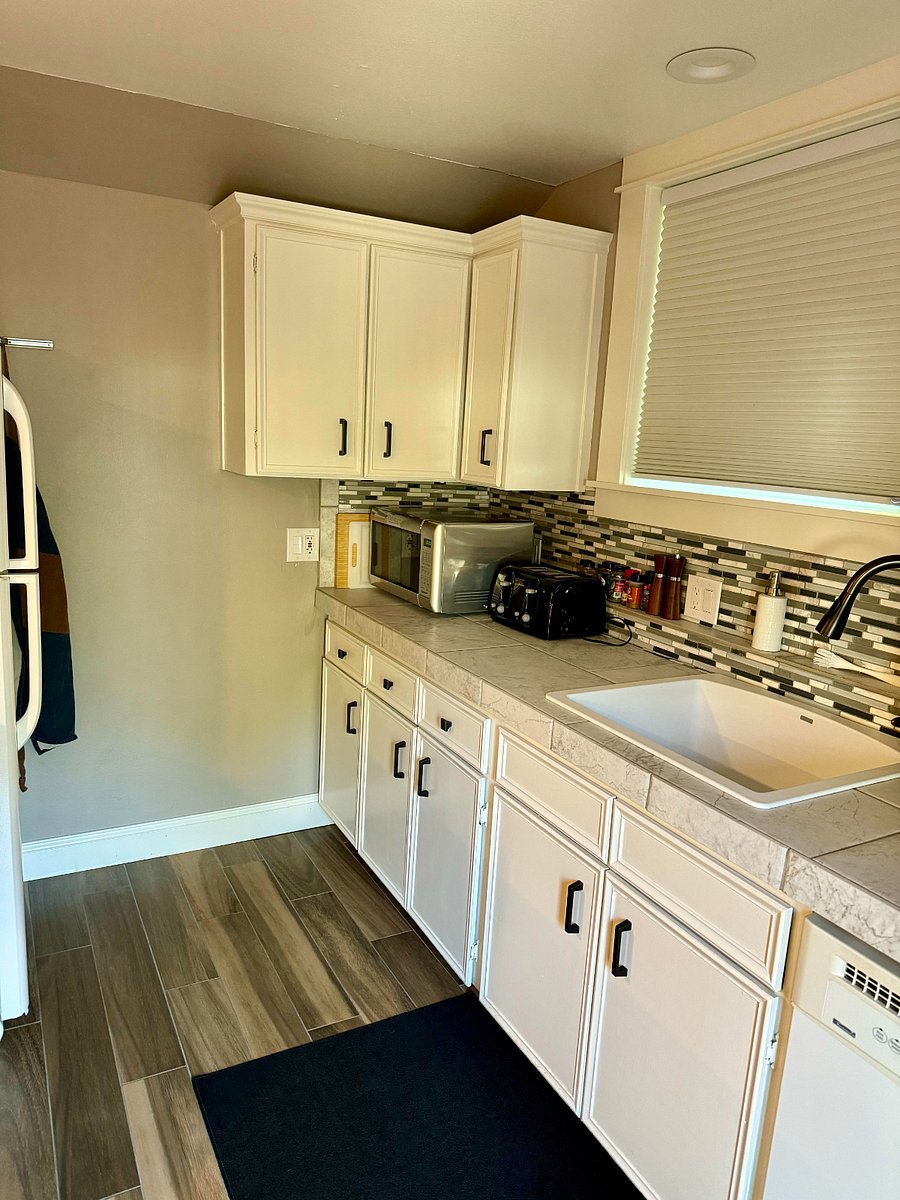 Furnished Finder property 734390_1 photo 12