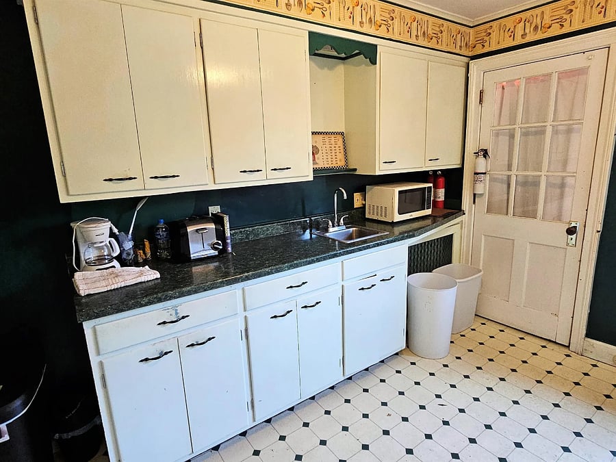 Furnished Finder property 734409_1 photo 2