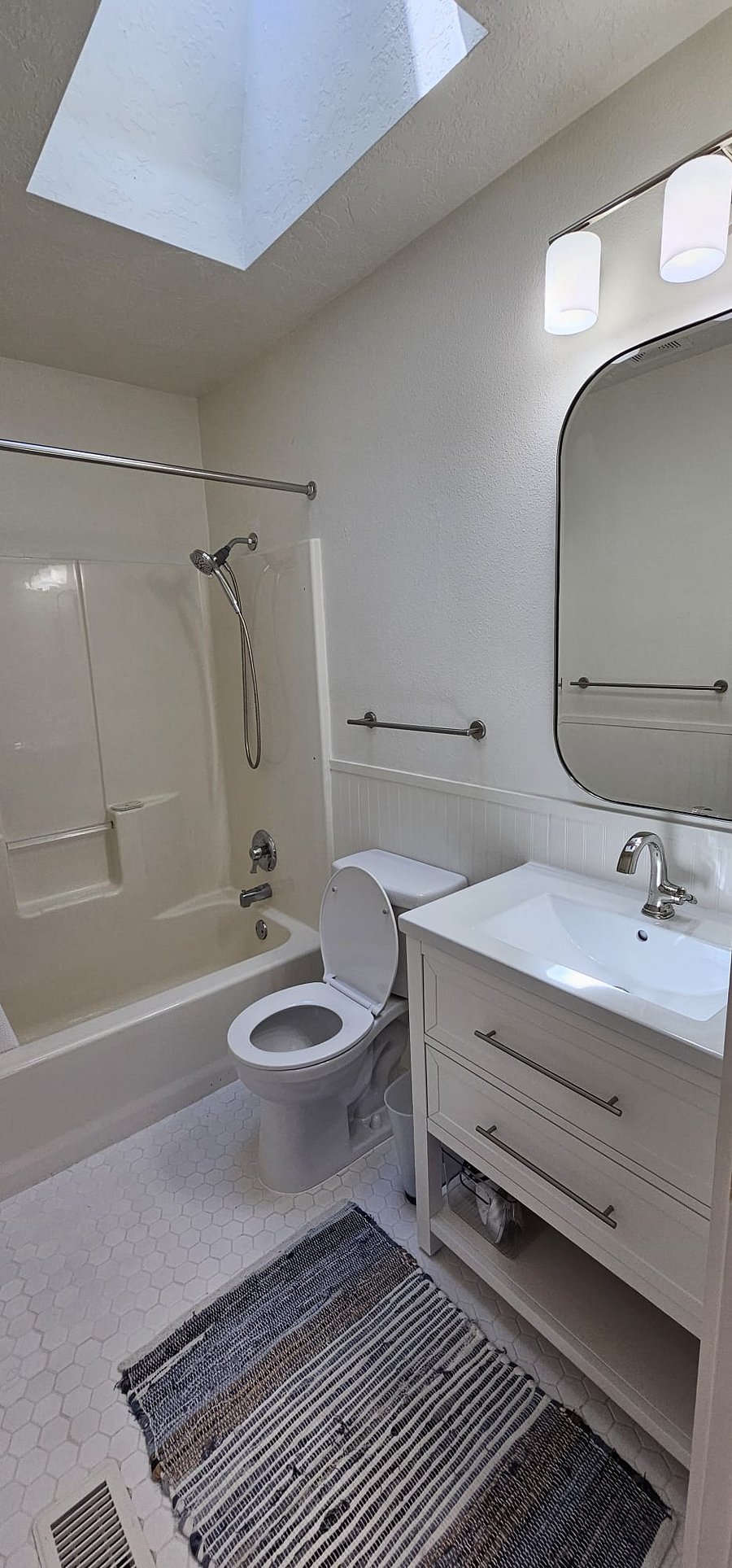 Furnished Finder property 734410_1 photo 11