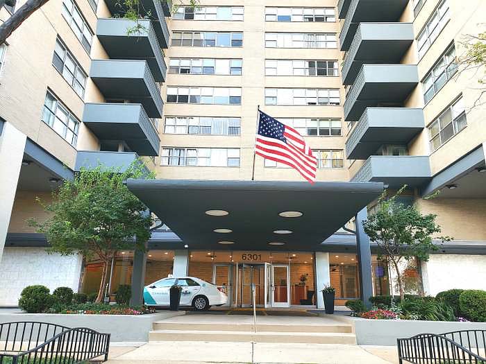 Main Entrance - Driveway
