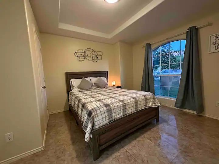 Furnished Finder property 734504_1 photo 12