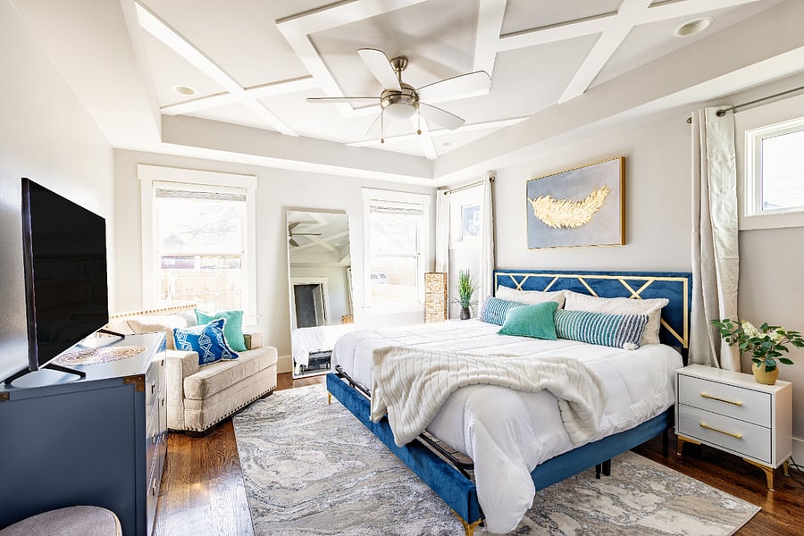 Master Bedroom 1 - Downstairs. 5 bedrooms and 12 total beds in this house. 3 FULL bathrooms.
