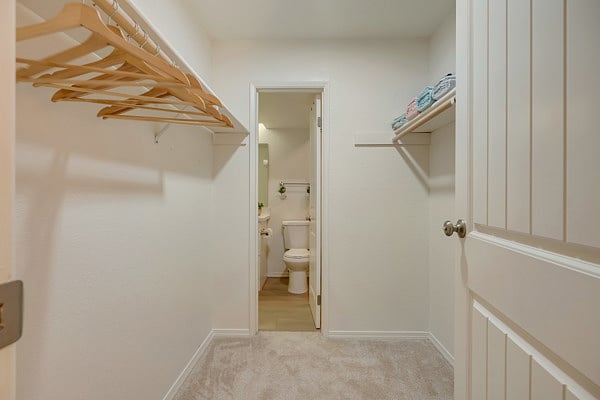 Furnished Finder property 734551_1 photo 24