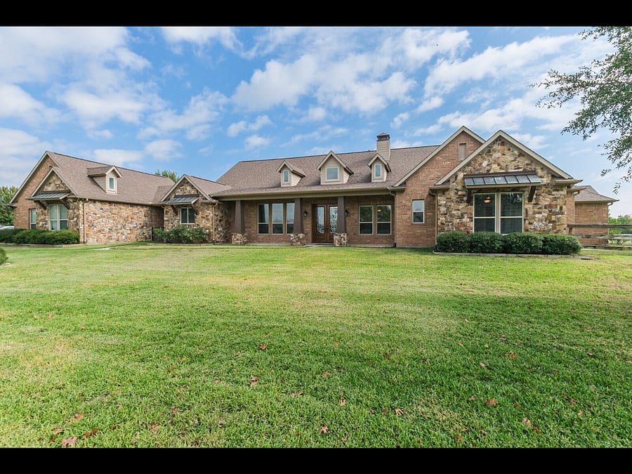 Furnished Finder property 734619_1 photo 1