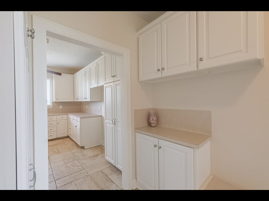 Furnished Finder property 734619_1 photo 14