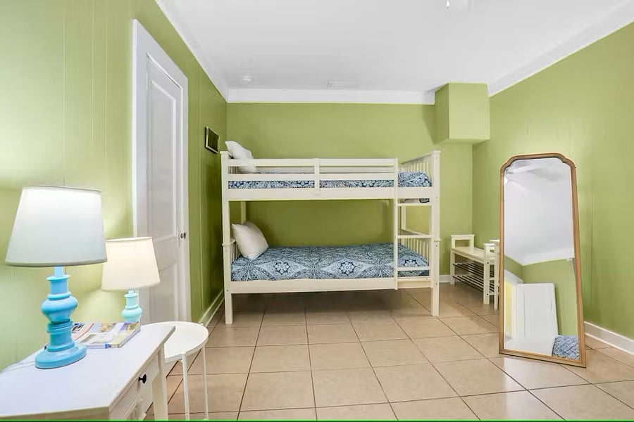 Furnished Finder property 734675_1 photo 17