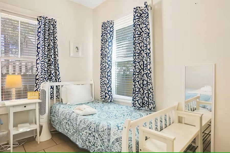 Furnished Finder property 734675_1 photo 25