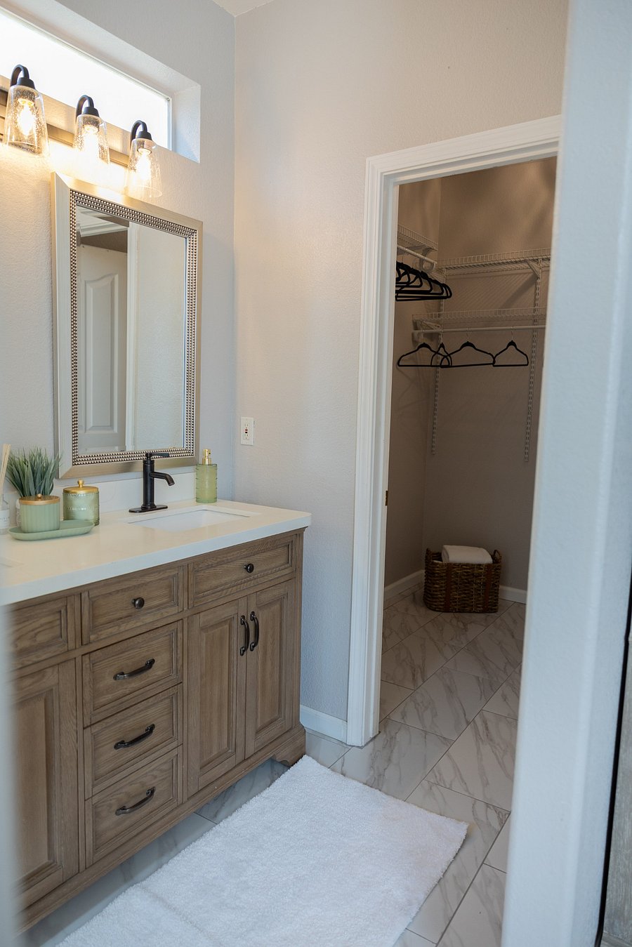 Furnished Finder property 734690_1 photo 24