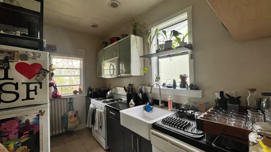 All the essentials for making a delicious meal and a dishwasher so you can set it and forget it.