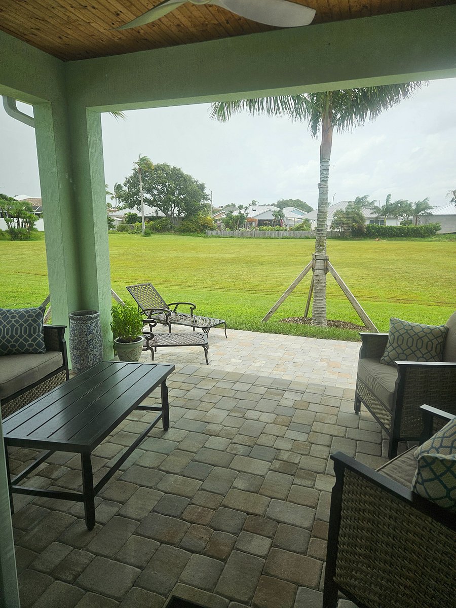 Furnished Finder property 734789_1 photo 3