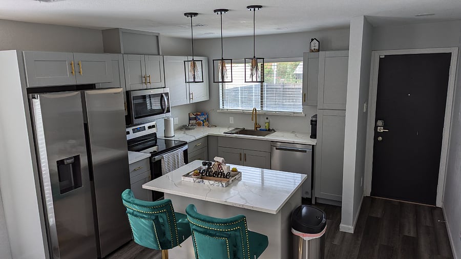 Furnished Finder property 734845_1 photo 3