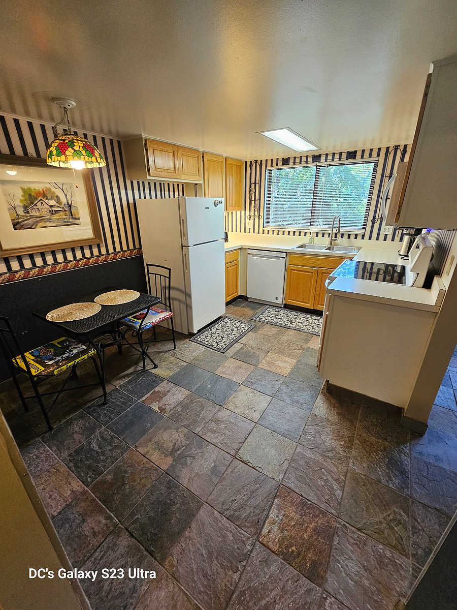 Furnished Finder property 734846_2 photo 11