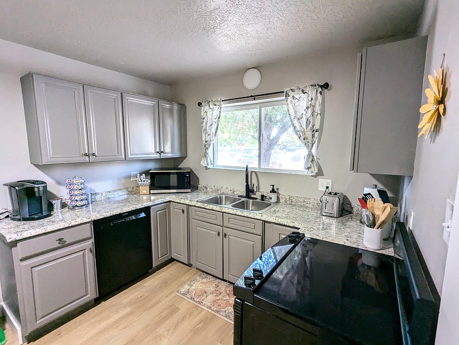 Furnished Finder property 734848_1 photo 3
