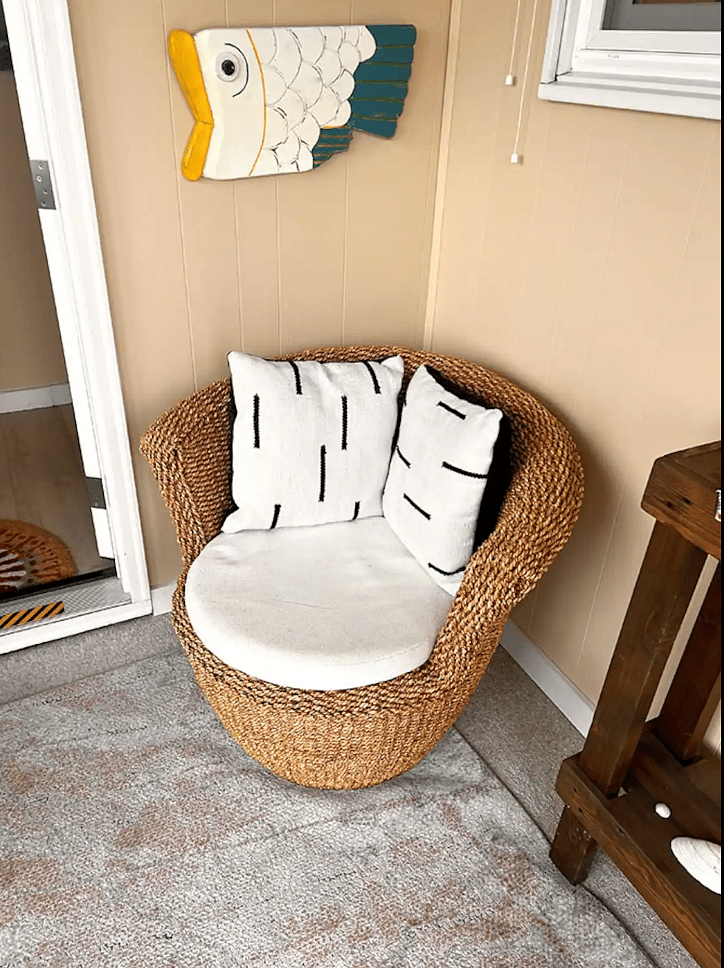 Sunroom.