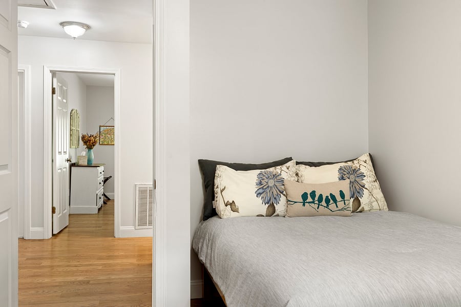 Furnished Finder property 734885_1 photo 17