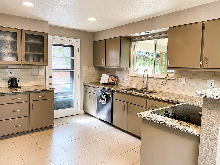 Furnished Finder property 734887_1 photo 15
