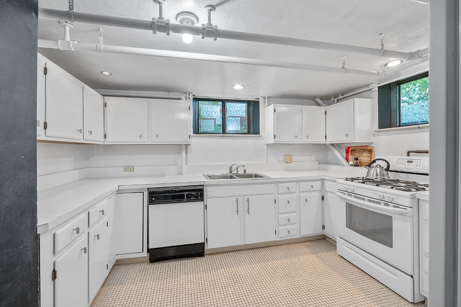 Furnished Finder property 734912_1 photo 3