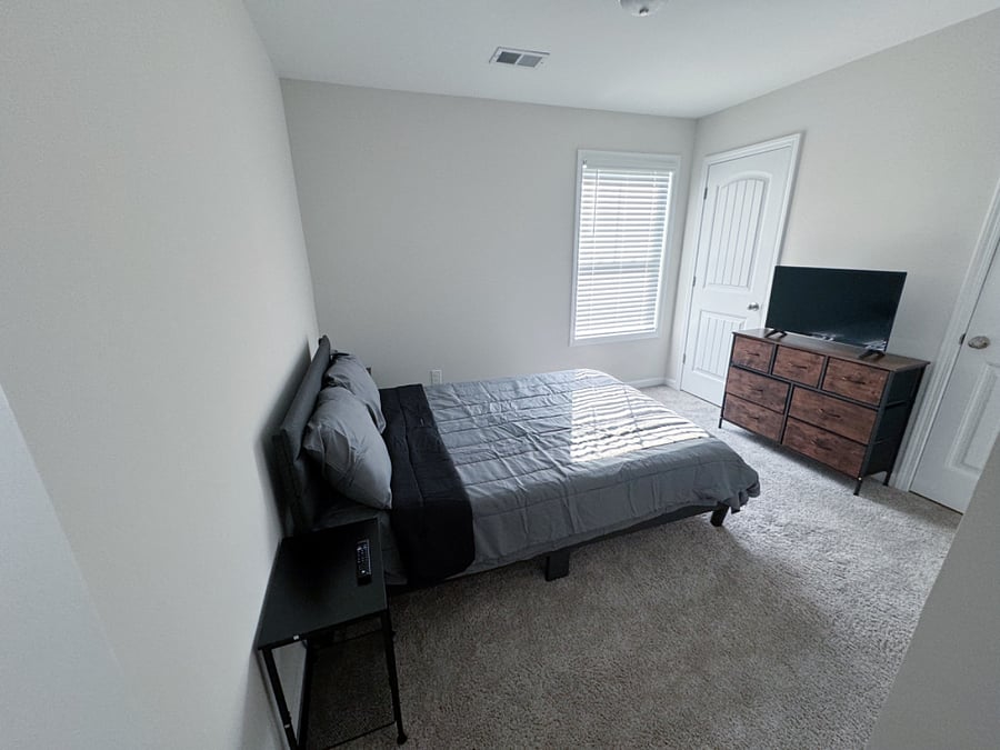 Furnished Finder property 734925_1 photo 6