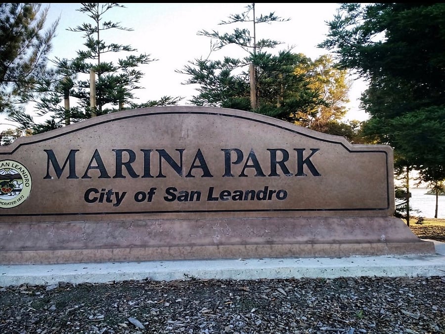 San Leandro Marina is within walking distance