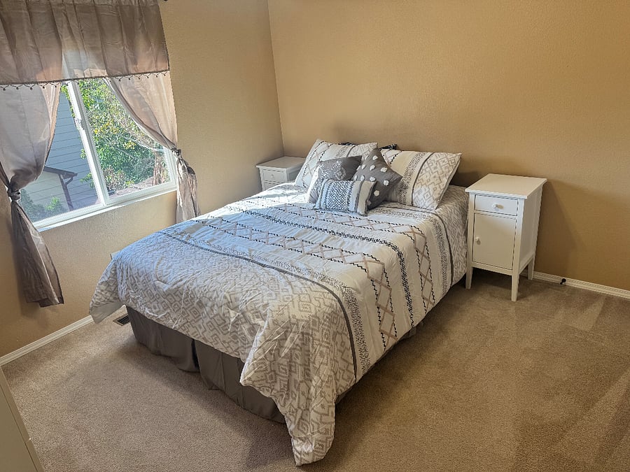 Furnished Finder property 735003_1 photo 7