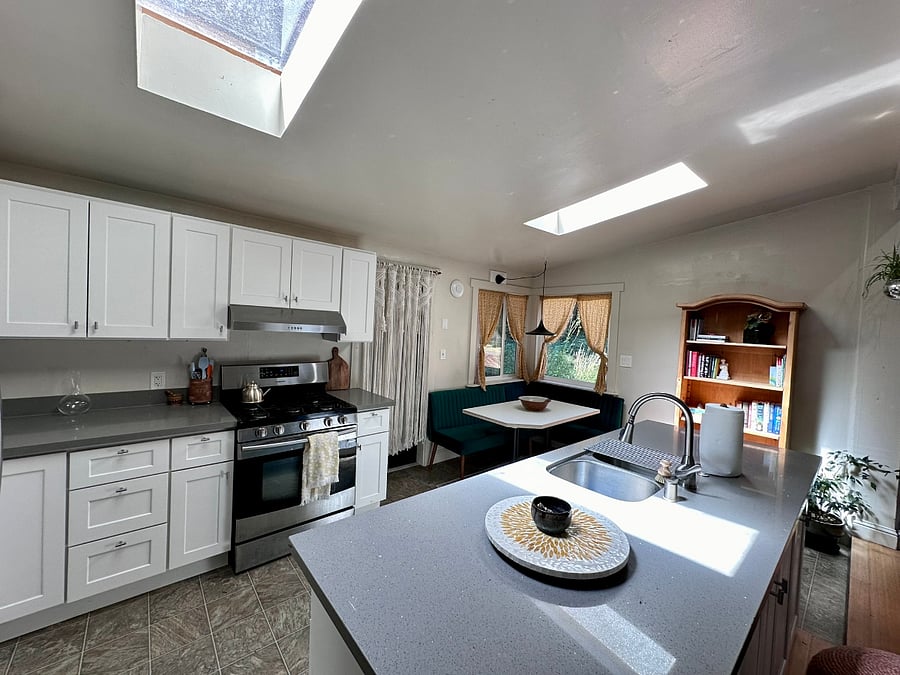 Furnished Finder property 735028_1 photo 5